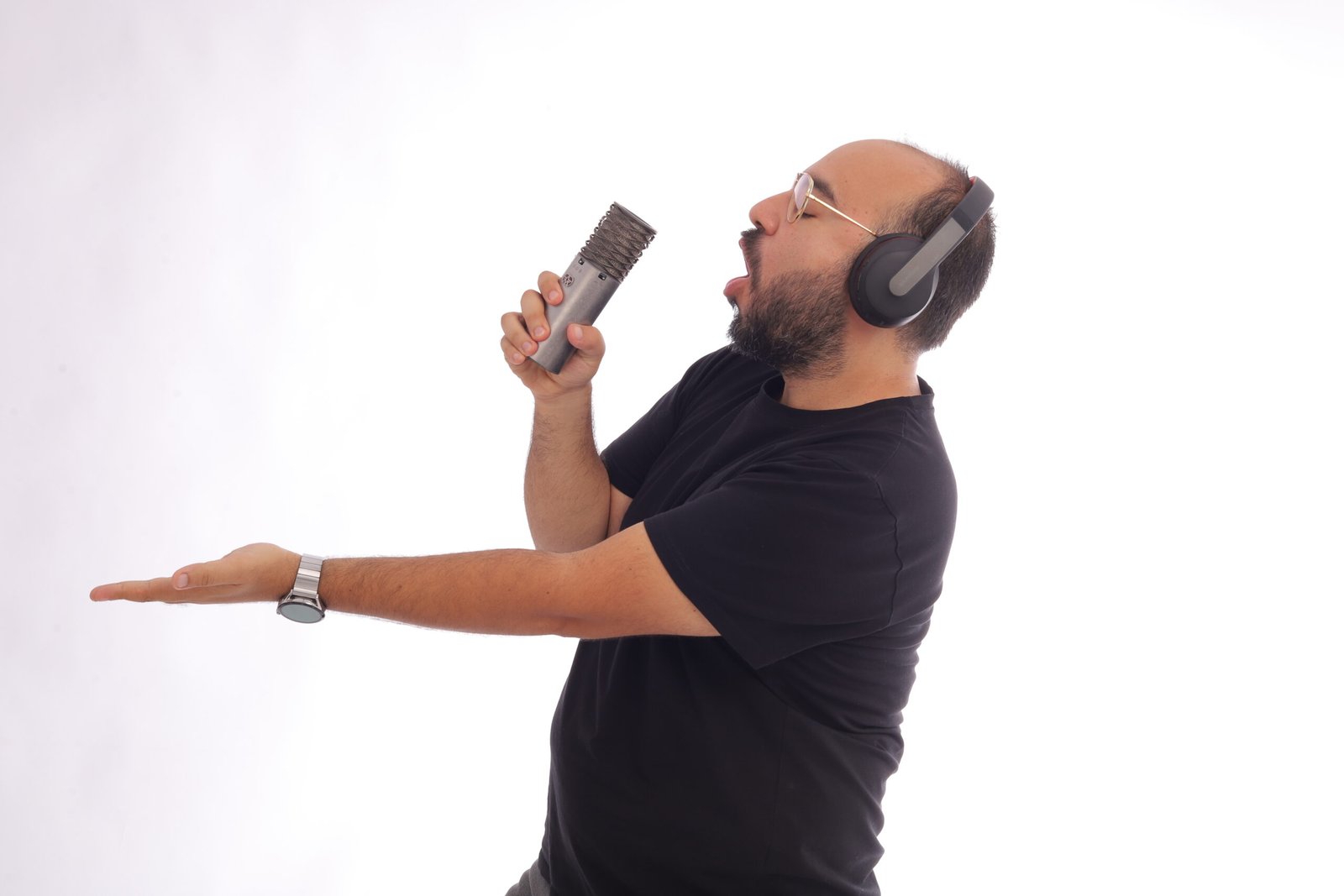 المجال واحد ولكن